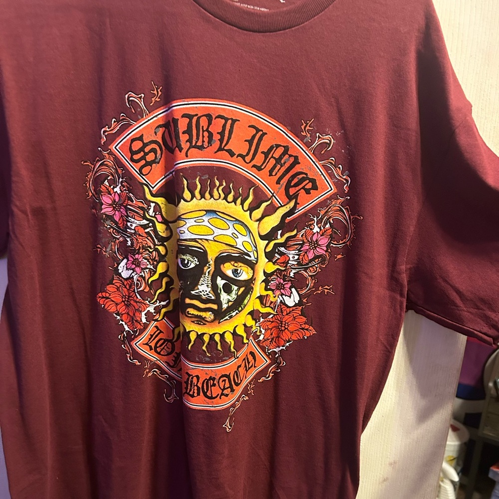 Sublime graphics tee shirt